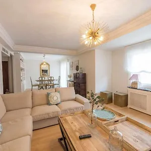 Nuevo Luminoso Y Espacioso Cerca Catedral Castelar 19 Apartamento